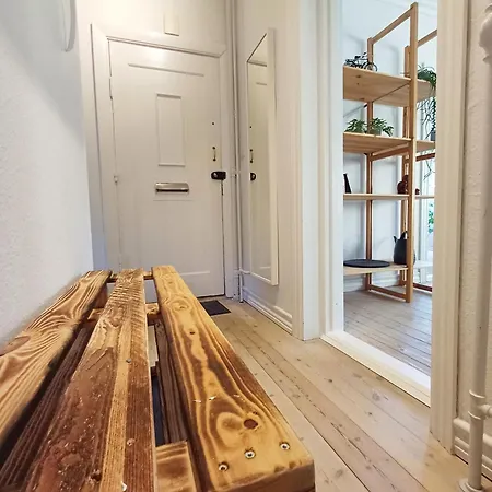 Beautiful 7 Persons 3 Bedrooms In Apartment *