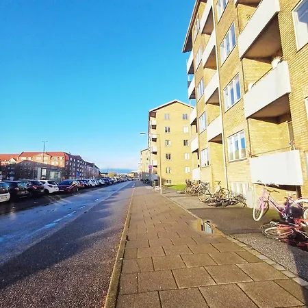 Beautiful 7 Persons 3 Bedrooms In Apartment *