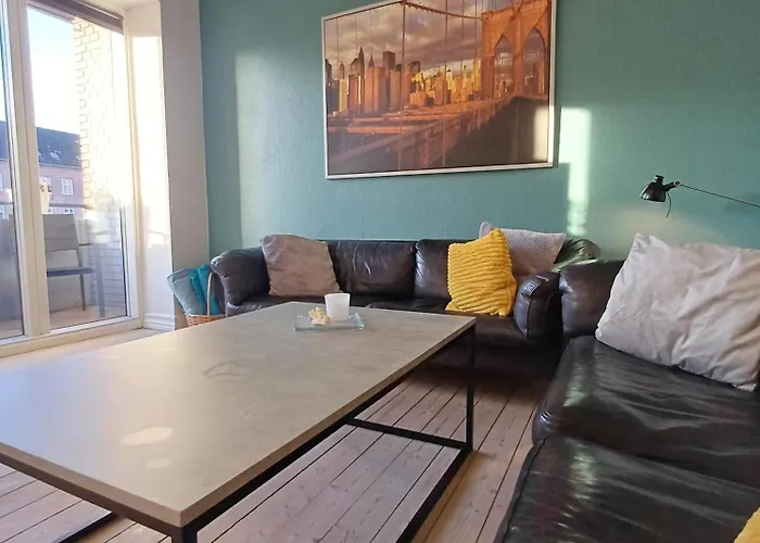 Beautiful 3 Bedroom In *